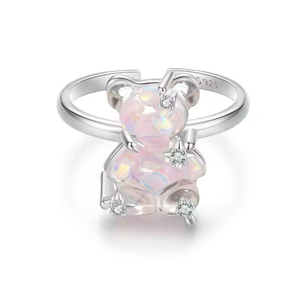 Dreamy bear ring