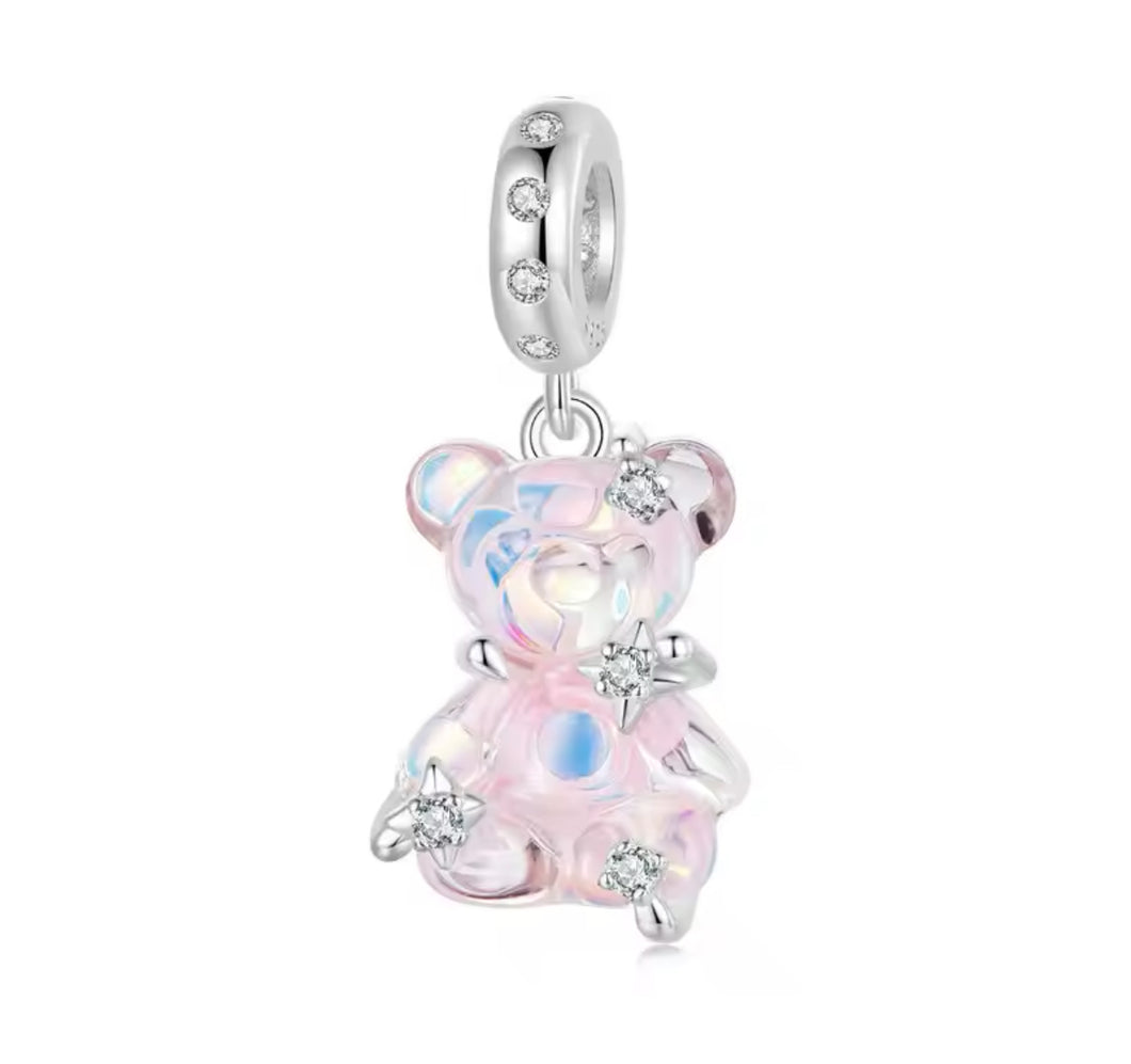 Dreamy bear