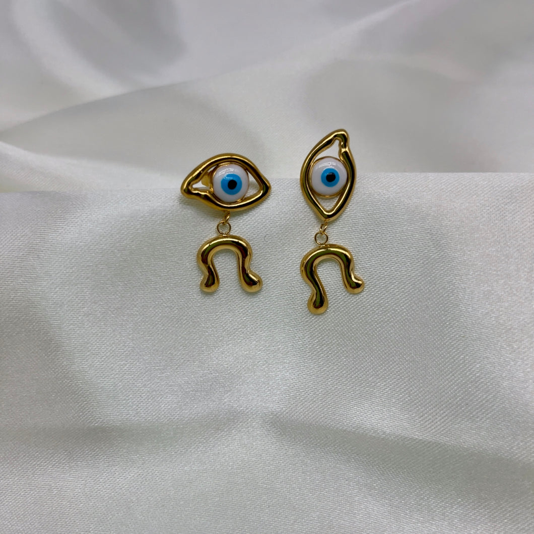 Aretes asimétricos ojo turco