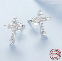 Cargar imagen en el visor de la galería, Aretes “shinning cross”

