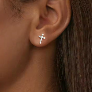 Aretes “shinning cross”