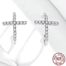 Cargar imagen en el visor de la galería, Shinning cross earrings

