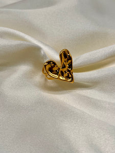 Anillo de corazón