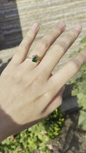Cargar y reproducir el video en el visor de la galería, Emerald ring
