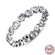 Cargar imagen en el visor de la galería, Anillo corazones 2
