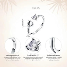 Cargar imagen en el visor de la galería, Anillo corazones con zirconia
