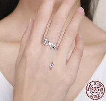 Cargar imagen en el visor de la galería, Anillo love ajustable
