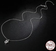 Cargar imagen en el visor de la galería, Gargantilla Mickey
