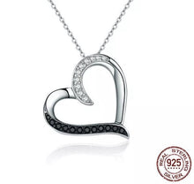 Cargar imagen en el visor de la galería, Gargantilla corazón negro con plata zirconia
