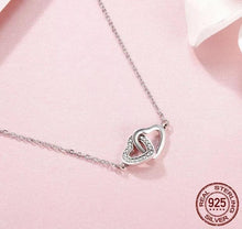 Cargar imagen en el visor de la galería, Gargantilla corazones entrelazados plata
