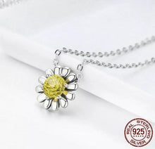 Cargar imagen en el visor de la galería, Gargantilla girasol
