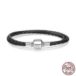 Brazalete de piel con broche de plata