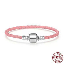 Cargar imagen en el visor de la galería, Brazalete de cuero rosa
