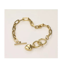 Cargar imagen en el visor de la galería, Pulsera oro de cadena con corazón
