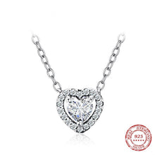 Cargar imagen en el visor de la galería, Collar corazón de cristal
